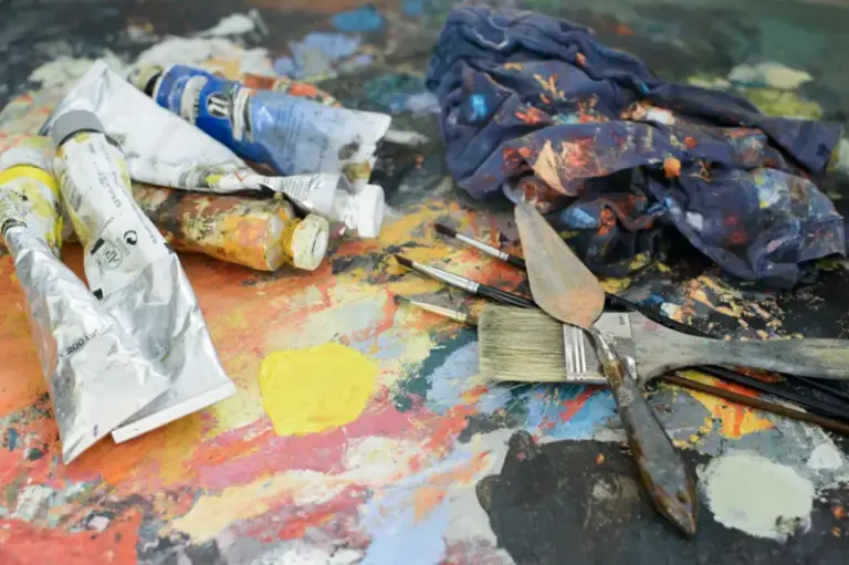Can You Paint Over Old Oil Paint With Acrylic Paint? Sustain The Art
